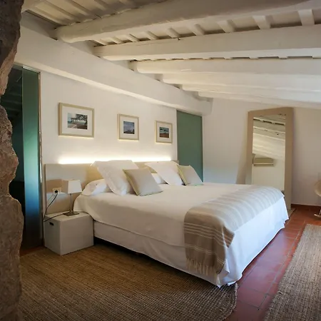 Hotel Mas Falgarona Boutique & Avinyonet de Puigventos