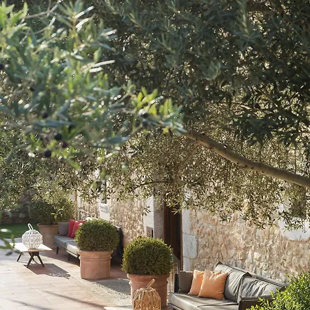 Otel Mas Falgarona Boutique & Avinyonet de Puigventós