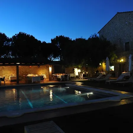 Otel Mas Falgarona Boutique & Avinyonet de Puigventós